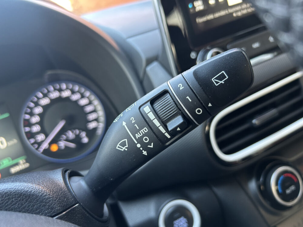 Hyundai KONA 1.6 GDI HEV Premium // LED // NAVI + CARPLAY // CAMERA // CRUISE // HALF-LEDER // KRELL AUDIO!! 12