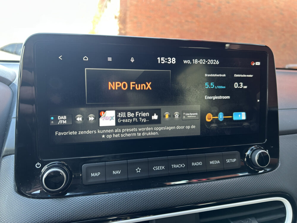 Hyundai KONA 1.6 GDI HEV Premium // LED // NAVI + CARPLAY // CAMERA // CRUISE // HALF-LEDER // KRELL AUDIO!! 16