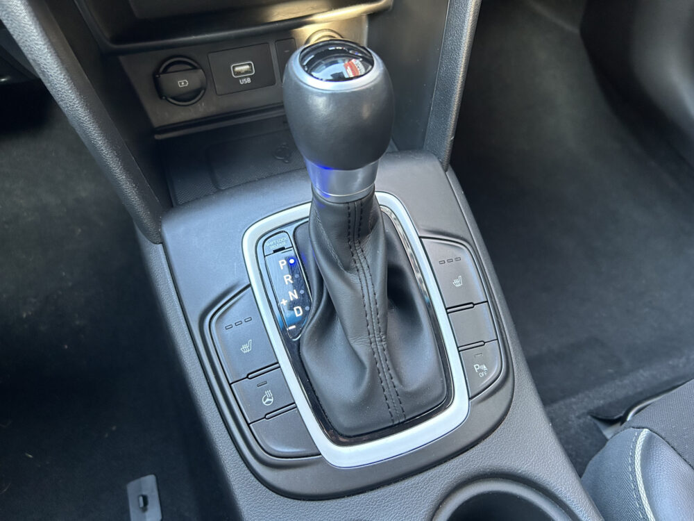 Hyundai KONA 1.6 GDI HEV Premium // LED // NAVI + CARPLAY // CAMERA // CRUISE // HALF-LEDER // KRELL AUDIO!! 19