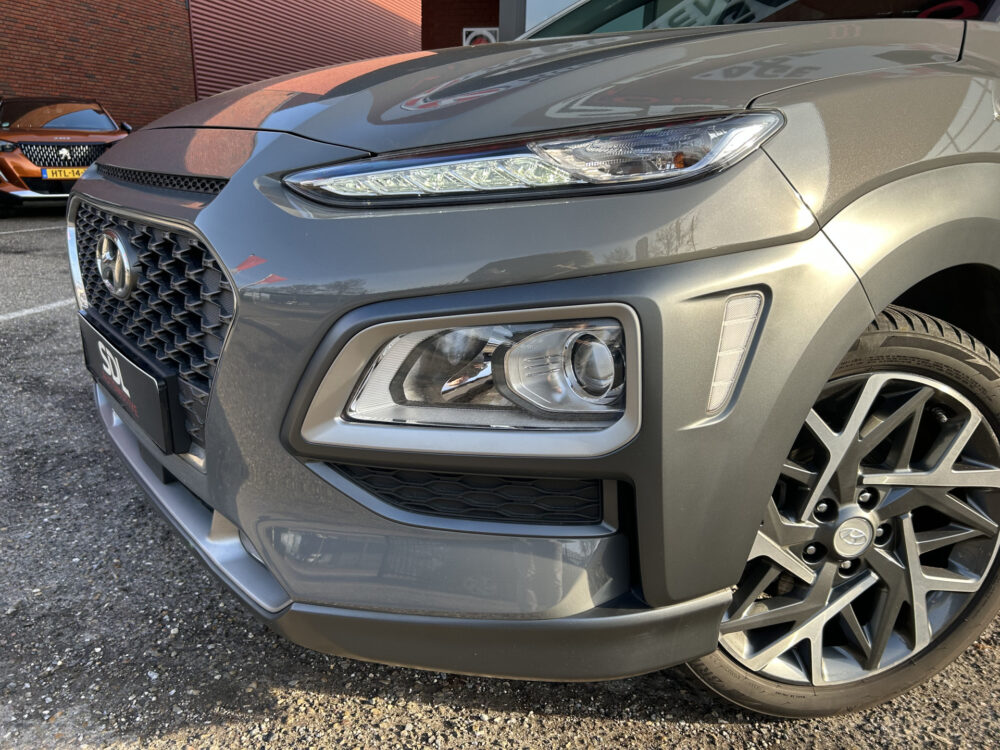 Hyundai KONA 1.6 GDI HEV Premium // LED // NAVI + CARPLAY // CAMERA // CRUISE // HALF-LEDER // KRELL AUDIO!! 26