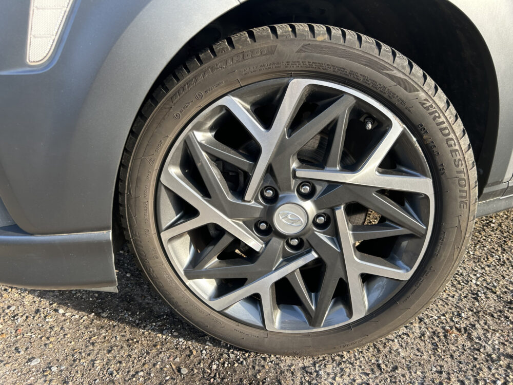 Hyundai KONA 1.6 GDI HEV Premium // LED // NAVI + CARPLAY // CAMERA // CRUISE // HALF-LEDER // KRELL AUDIO!! 27