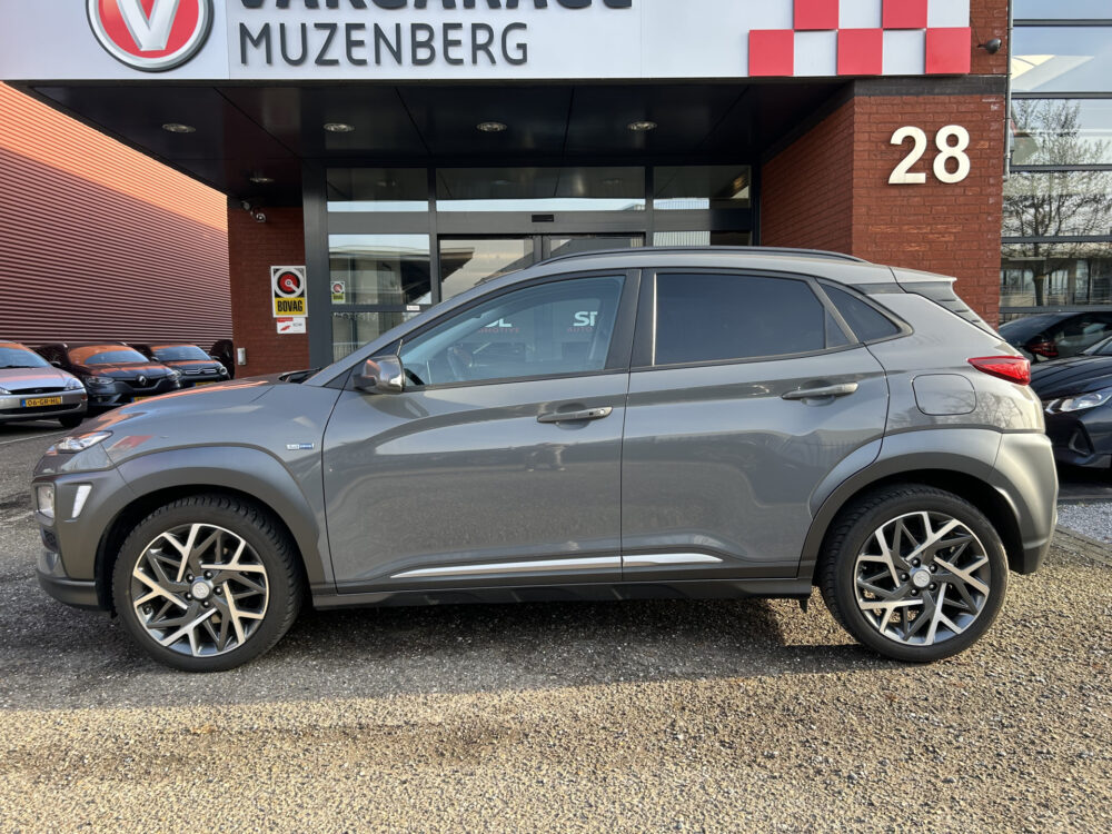 Hyundai KONA 1.6 GDI HEV Premium // LED // NAVI + CARPLAY // CAMERA // CRUISE // HALF-LEDER // KRELL AUDIO!! 3