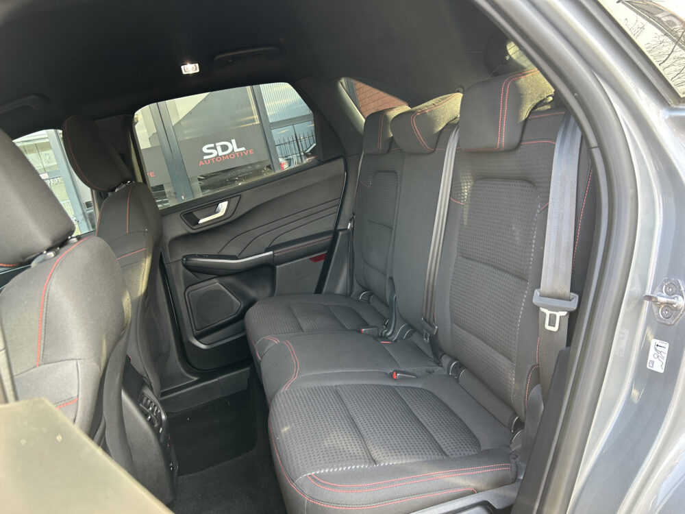 Ford Kuga 2.5 PHEV ST-Line // FULL LED // NAVI + CARPLAY // CAMERA // PDC V+A // ADAPTIVE CRUISE // WINTERPACK 28