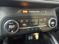 Ford Kuga 2.5 PHEV ST-Line // FULL LED // NAVI + CARPLAY // CAMERA // PDC V+A // ADAPTIVE CRUISE // WINTERPACK 52