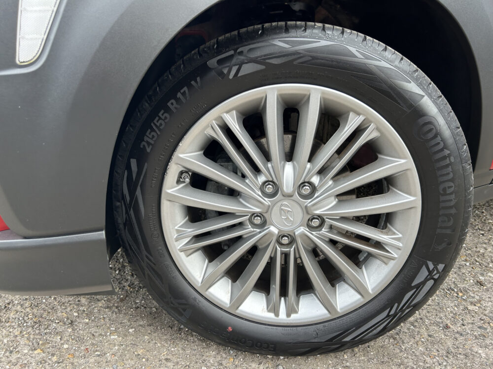 Hyundai KONA 1.0 T-GDI Fashion // NAVI + CARPLAY // KEYLESS // CAMERA // CLIMA // CRUISE // KRELL AUDIO 28