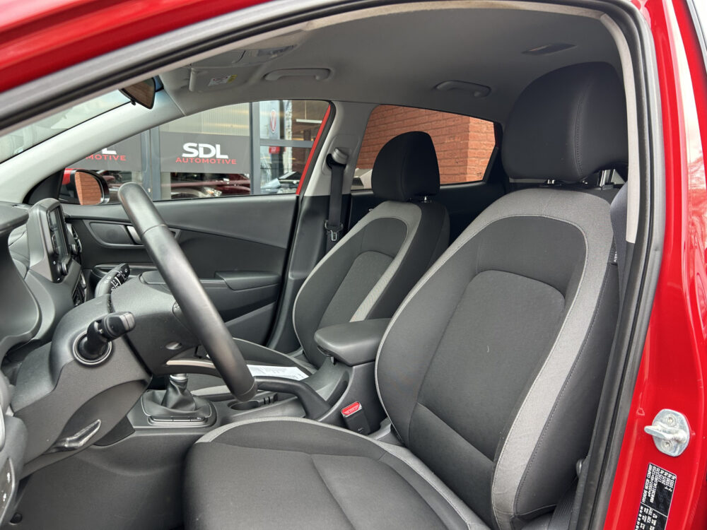 Hyundai KONA 1.0 T-GDI Fashion // NAVI + CARPLAY // KEYLESS // CAMERA // CLIMA // CRUISE // KRELL AUDIO 8