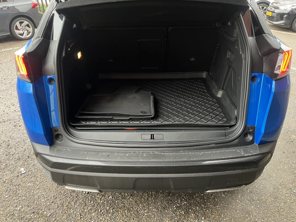 Peugeot 3008 1.6 HYbrid 225 GT Black Pack // FULL LED // LEDER // DODEHOEK // KEYLESS // FOCAL AUDIO // NAVI+CARPLAY // 13