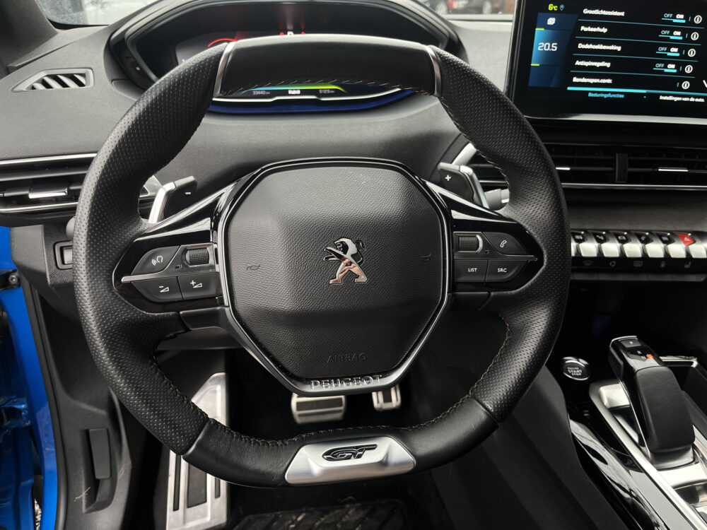 Peugeot 3008 1.6 HYbrid 225 GT Black Pack // FULL LED // LEDER // DODEHOEK // KEYLESS // FOCAL AUDIO // NAVI+CARPLAY // 22