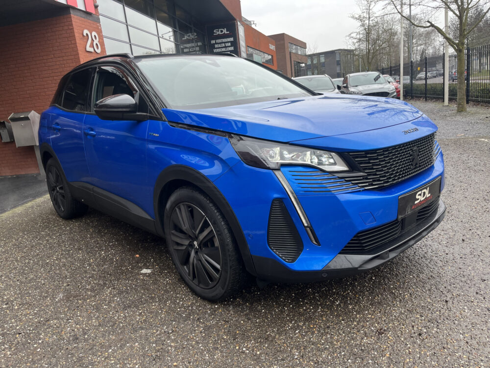 Peugeot 3008 1.6 HYbrid 225 GT Black Pack // FULL LED // LEDER // DODEHOEK // KEYLESS // FOCAL AUDIO // NAVI+CARPLAY // 7