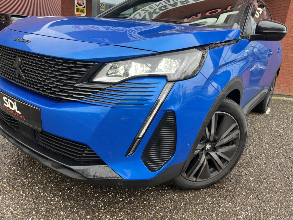 Peugeot 3008 1.6 HYbrid 225 GT Black Pack // FULL LED // LEDER // DODEHOEK // KEYLESS // FOCAL AUDIO // NAVI+CARPLAY // 9