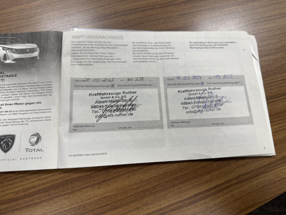 Peugeot 3008 1.6 HYbrid 225 GT // NAVI // CAMERA // CLIMA // ADAPTIVE CRUISE // DODEN HOEK SENSOR // STOELVERWARMING // 28