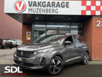 Peugeot 3008 1.6 HYbrid 225 GT // NAVI // CAMERA // CLIMA // ADAPTIVE CRUISE // DODEN HOEK SENSOR // STOELVERWARMING // 30