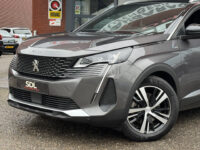 Peugeot 3008 1.6 HYbrid 225 GT // NAVI // CAMERA // CLIMA // ADAPTIVE CRUISE // DODEN HOEK SENSOR // STOELVERWARMING // 34