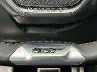 Peugeot 3008 1.6 HYbrid 225 GT // NAVI // CAMERA // CLIMA // ADAPTIVE CRUISE // DODEN HOEK SENSOR // STOELVERWARMING // 38