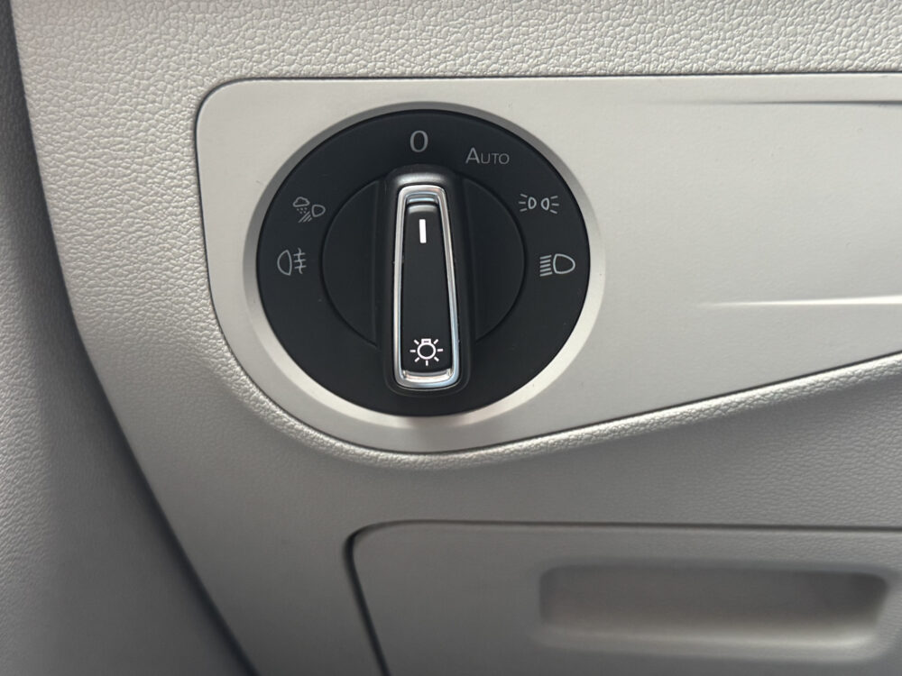 Volkswagen Tiguan 1.4 TSI eHybrid Business+ // PANO SCHUIF-DAK // NAVI // ADAPTIVE CRUISE // AFN. TREKHAAK // ELEK. ACHTERKLEP // PDC V+A // 28