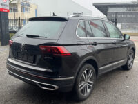 Volkswagen Tiguan 1.4 TSI eHybrid Business+ // PANO SCHUIF-DAK // NAVI // ADAPTIVE CRUISE // AFN. TREKHAAK // ELEK. ACHTERKLEP // PDC V+A // 42
