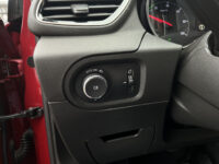 Opel Grandland X 1.6 Turbo Hybrid Business Edition UNIEKE KM STAND!!! // ADAPT. CRUISE // CAMERA+SENSOREN // NAVI+CARPLAY // STOELVERWARMING // F 47