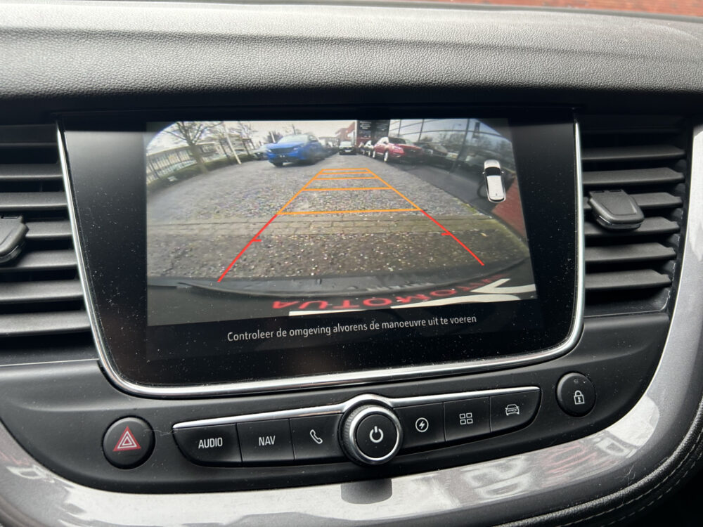 Opel Grandland X 1.6 Turbo 300PK!! Hybrid4 Innovation // FULL LED // APPLE CARPLAY / ANDROID AUTO // CAMERA // PDC V+A // DAB 16