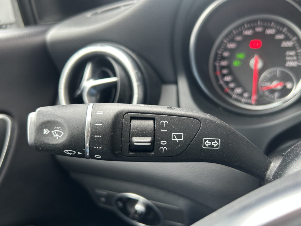 Mercedes-Benz CLA-Klasse Shooting Brake 180 Business Solution AMG Upgrade Edition // FULL LED // NAVI // PDC V+A // CRUISE // LEDER/ALCANTARA 11