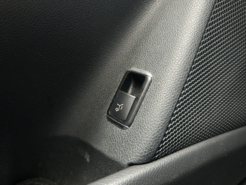 Mercedes-Benz CLA-Klasse Shooting Brake 180 Business Solution AMG Upgrade Edition // FULL LED // NAVI // PDC V+A // CRUISE // LEDER/ALCANTARA 25