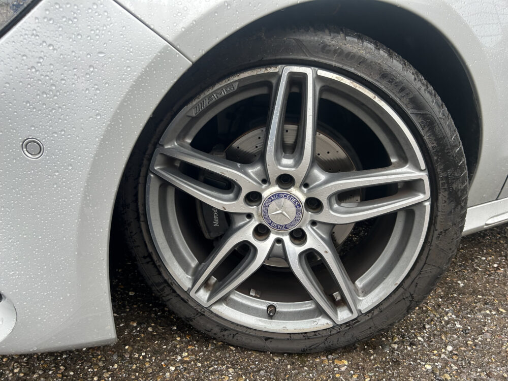 Mercedes-Benz CLA-Klasse Shooting Brake 180 Business Solution AMG Upgrade Edition // FULL LED // NAVI // PDC V+A // CRUISE // LEDER/ALCANTARA 29