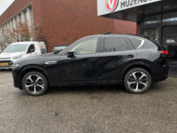 Mazda CX-60 2.5 e-SkyActiv PHEV Takumi+ 4 OPTION PACKS // FAB. Garantie tot 13-9-2028 // FULL OPTIONS // SCHUIF-KANTELDAK // ELEK.KLEP // AD 47