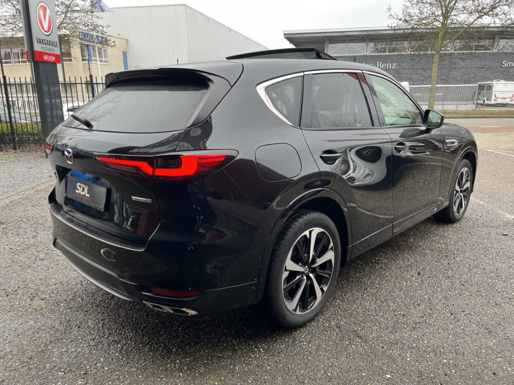 Mazda CX-60 2.5 e-SkyActiv PHEV Takumi+ 4 OPTION PACKS // FAB. Garantie tot 13-9-2028 // FULL OPTIONS // SCHUIF-KANTELDAK // ELEK.KLEP // AD 5