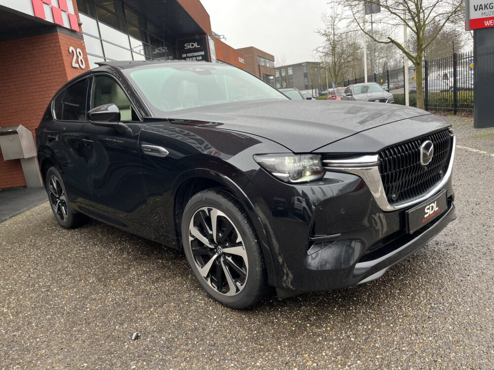 Mazda CX-60 2.5 e-SkyActiv PHEV Takumi+ 4 OPTION PACKS // FAB. Garantie tot 13-9-2028 // FULL OPTIONS // SCHUIF-KANTELDAK // ELEK.KLEP // AD 7