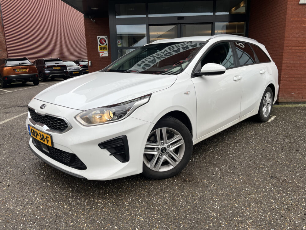 Kia Ceed Sportswagon 1.0 T-GDi DynamicLine // CRUISE // CLIMA // STUUR+STOELVERWARMING // CAMERA // APPLE-ANDROID AUTO // 1