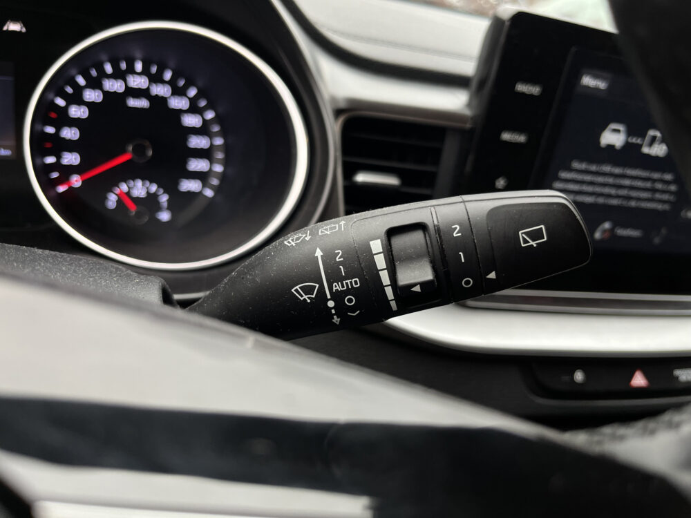 Kia Ceed Sportswagon 1.0 T-GDi DynamicLine // CRUISE // CLIMA // STUUR+STOELVERWARMING // CAMERA // APPLE-ANDROID AUTO // 23