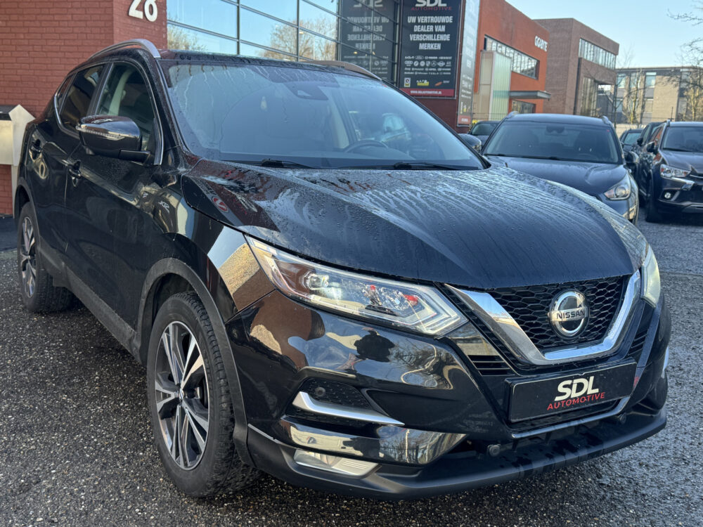 Nissan QASHQAI 1.3 DIG-T N-Connecta // NAVI // 360° CAMERA // PANO DAK // CLIMA // PDC V+A // 2