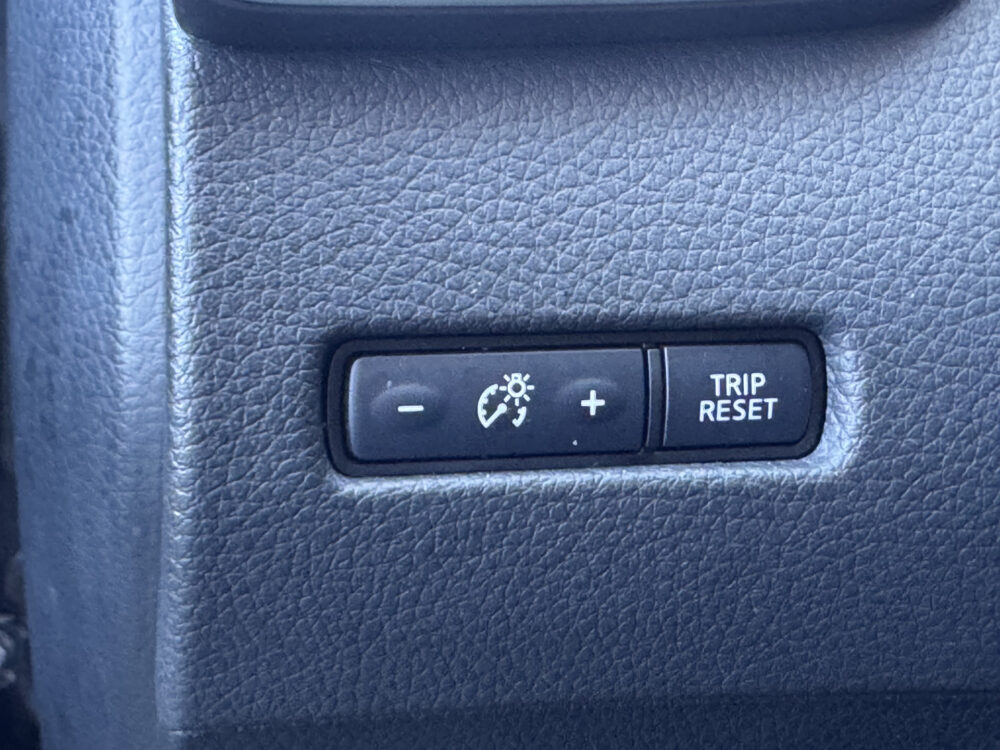 Nissan QASHQAI 1.3 DIG-T N-Connecta // NAVI // 360° CAMERA // PANO DAK // CLIMA // PDC V+A // 24