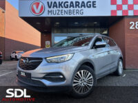 Opel Grandland X 1.2 Turbo Innovation 130PK // LED // CAMERA // PDC V+A // CLIMA // NAVI + CARPLAY 33