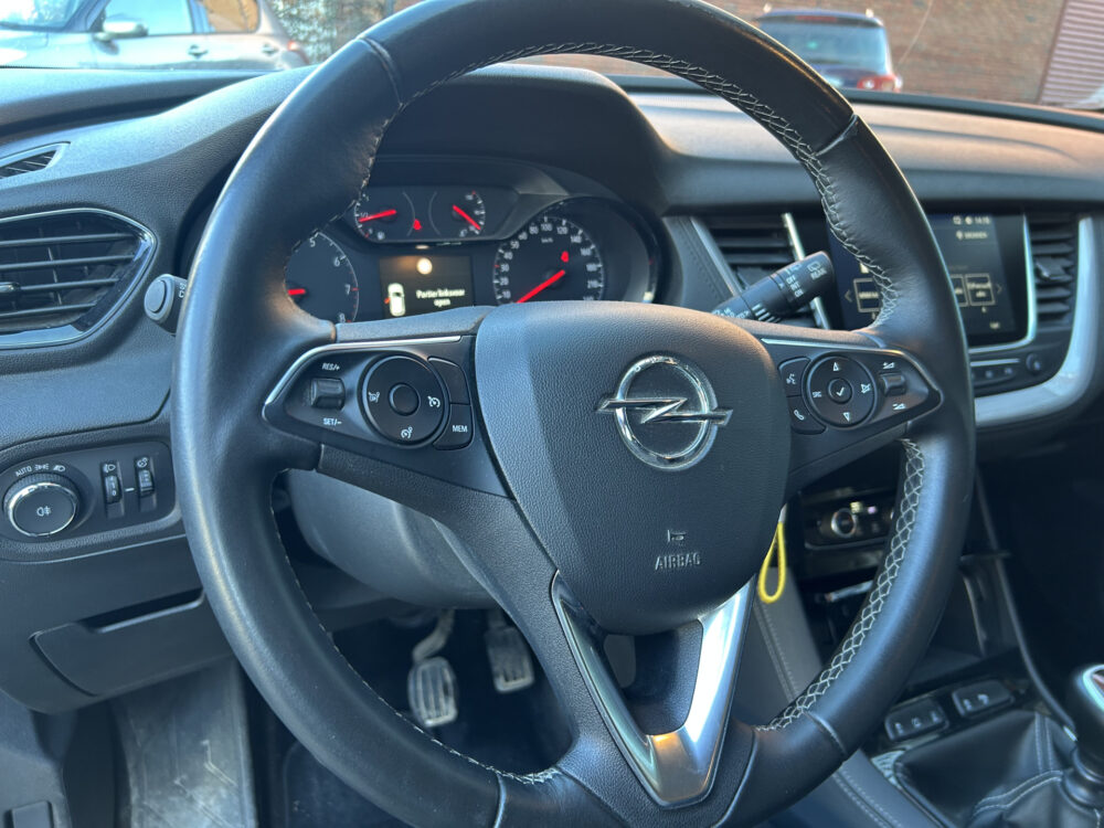 Opel Grandland X 1.2 Turbo Innovation 130PK // LED // CAMERA // PDC V+A // CLIMA // NAVI + CARPLAY 6