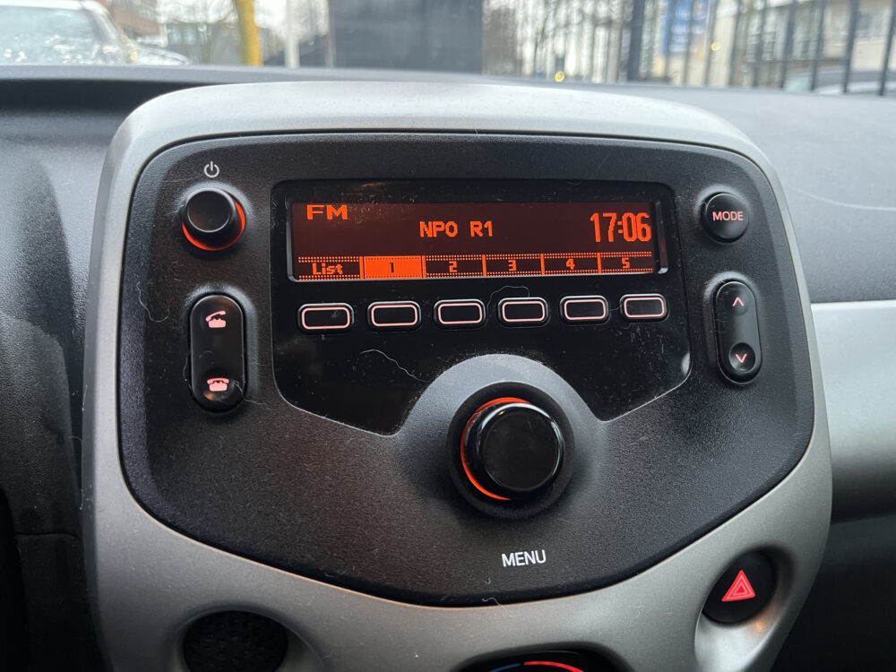 Citroën C1 1.0 e-VTi Selection // LED // AIRCO // ELEK. RAMEN // BLUETOOTH 23