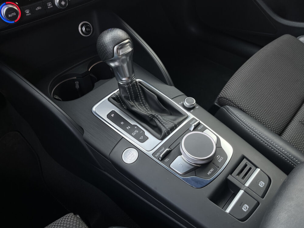 Audi A3 Sportback 40 e-tron Advance Sport S-Line // ADAPT. CRUISE // DIGITAL COCKPIT // FULL LED // KEYLESS // NAVI // STOELVERWARMING / 23