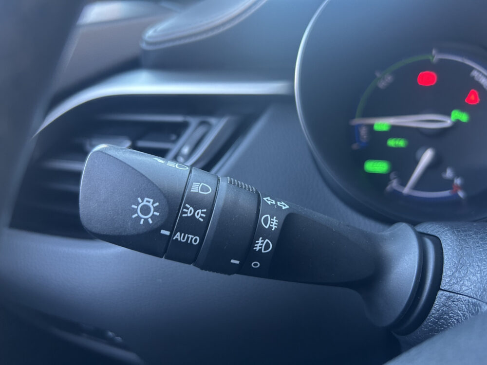 Toyota C-HR 1.8 Hybrid Executive // LED KOPLAMPEN // NAVI // CAMERA // ADAPTIVE CRUISE // STOEL + STUUR VERWARMING // 11