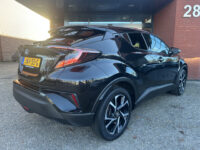 Toyota C-HR 1.8 Hybrid Executive // LED KOPLAMPEN // NAVI // CAMERA // ADAPTIVE CRUISE // STOEL + STUUR VERWARMING // 35