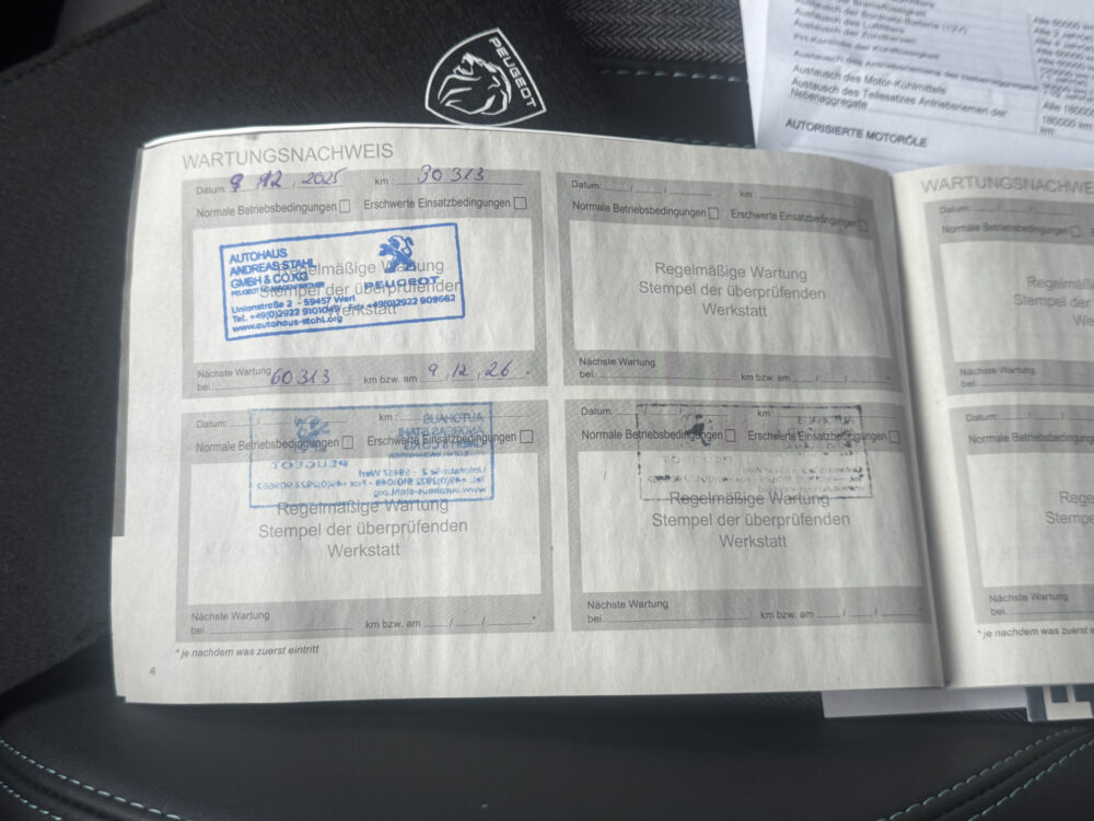 Peugeot 3008 1.6 HYbrid 225 Allure // NAVI // CLIMA // CRUISE // CAMERA // APPLE CARPLAY - ANDROID AUTO // 23