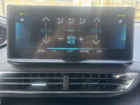 Peugeot 3008 1.6 HYbrid 225 Allure // NAVI // CLIMA // CRUISE // CAMERA // APPLE CARPLAY - ANDROID AUTO // 46