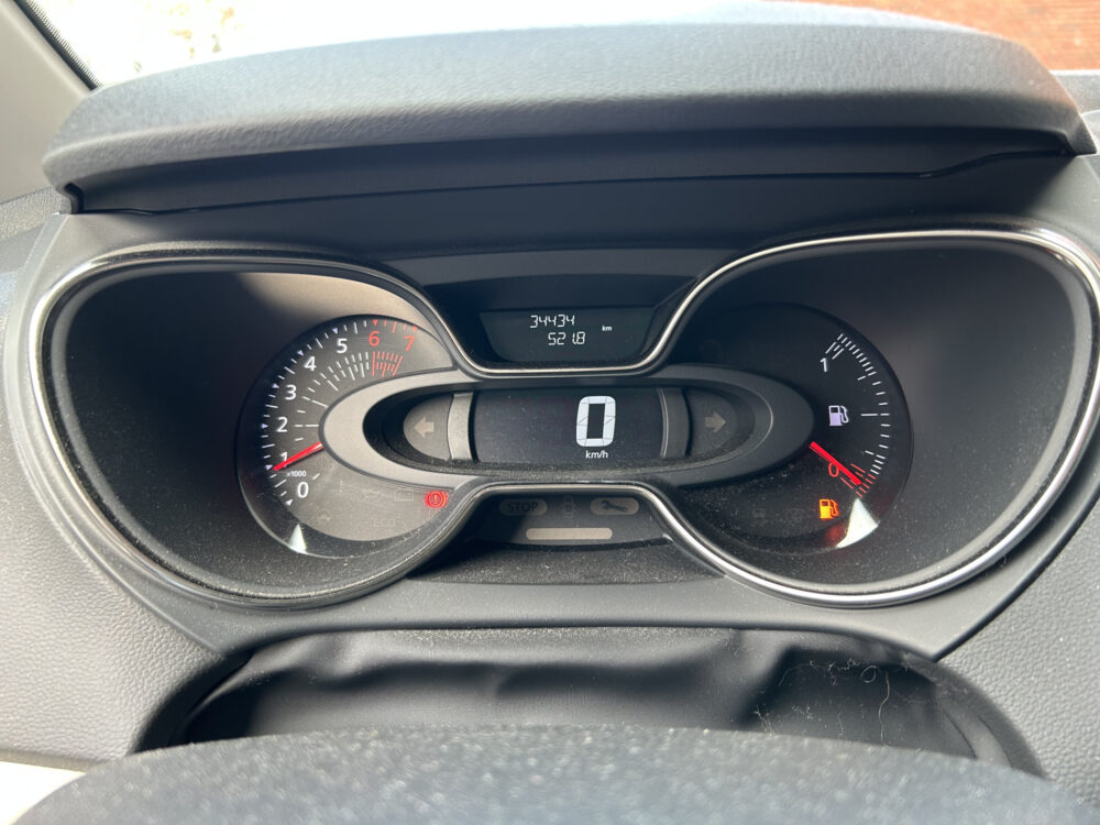 Renault Captur 0.9 TCe Xmod // FULL LED // NAVI // CAMERA // CLIMA // KEYLESS // PDC V+A 29