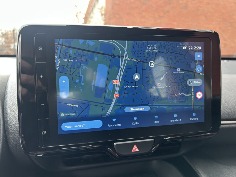 Toyota Yaris Cross 1.5 Hybrid Dynamic // ADAPT. CRUISE // FULL LED // KEYLESS // CAMERA // NAVI+CARPLAY // CLIMA // 14