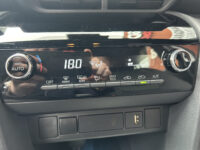 Toyota Yaris Cross 1.5 Hybrid Dynamic // ADAPT. CRUISE // FULL LED // KEYLESS // CAMERA // NAVI+CARPLAY // CLIMA // 52