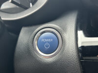 Toyota Yaris Cross 1.5 Hybrid Dynamic // ADAPT. CRUISE // FULL LED // KEYLESS // CAMERA // NAVI+CARPLAY // CLIMA // 56