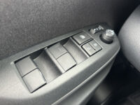 Toyota Yaris Cross 1.5 Hybrid Dynamic // ADAPT. CRUISE // FULL LED // KEYLESS // CAMERA // NAVI+CARPLAY // CLIMA // 57