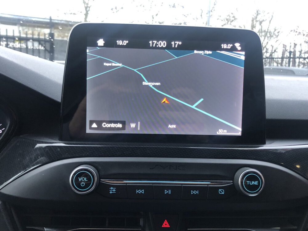 Ford FOCUS Wagon 1.5 EcoBoost ST Line Business // NAVI // TREKHAAK // CAMERA // CLIMA // STOELVERWARMING // ADAPTIVE CRUISE // AUT. INPARKEREN // 13