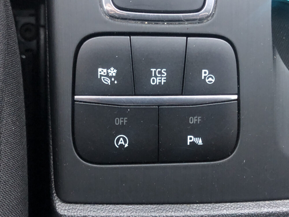 Ford FOCUS Wagon 1.5 EcoBoost ST Line Business // NAVI // TREKHAAK // CAMERA // CLIMA // STOELVERWARMING // ADAPTIVE CRUISE // AUT. INPARKEREN // 24