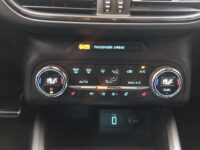 Ford FOCUS Wagon 1.5 EcoBoost ST Line Business // NAVI // TREKHAAK // CAMERA // CLIMA // STOELVERWARMING // ADAPTIVE CRUISE // AUT. INPARKEREN // 48