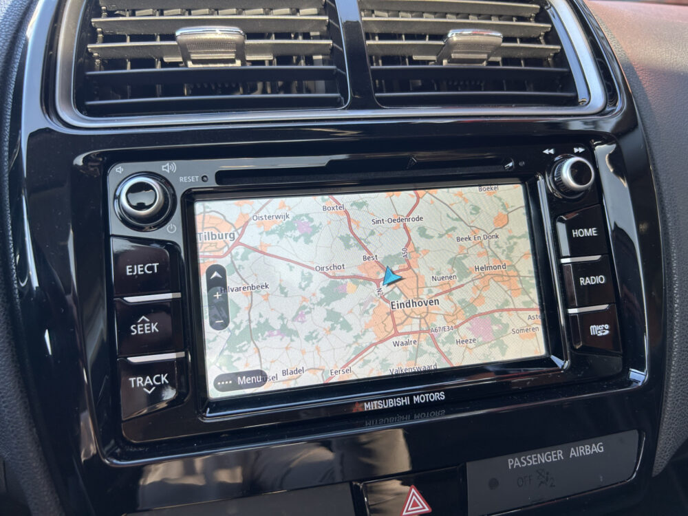 Mitsubishi ASX 1.6 Cleartec Intense+ // PANODAK // KEYLESS // CAMERA // NAVI + CARPLAY // LEDER/ALCANTARA 16