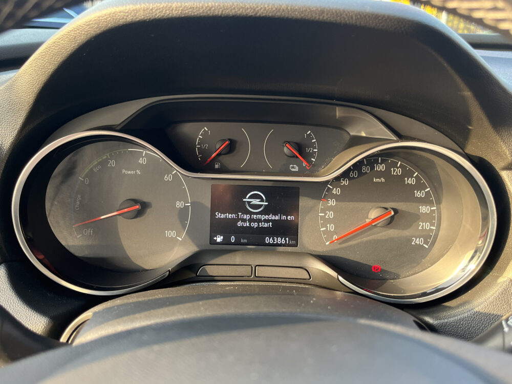 Opel Grandland X 1.6 Turbo Hybrid4 300PK!! Elegance // FULL LED // APPLE CARPLAY / ANDROID AUTO // CAMERA // PDC V+A // DAB 25